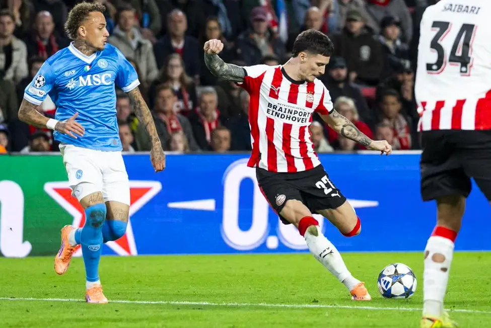 冕冠军创造, 分钟, 曼联旧将双